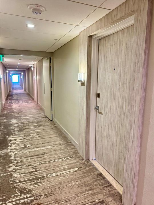 En Venta: $790,000 (1 camas, 1 baños, 896 Pies cuadrados)