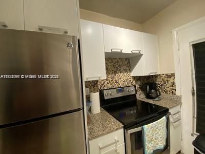 Recently Sold: $495,000 (1 beds, 1 baths, 530 Square Feet)