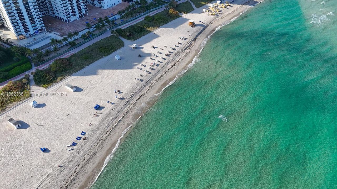 For Sale: $545,000 (2 beds, 2 baths, 1290 Square Feet)