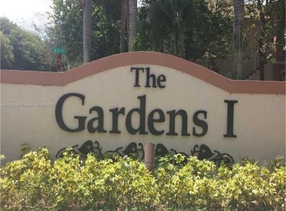 В аренду: $2,300 (3 спален, 2 ванн, 1099 Квадратных фут)