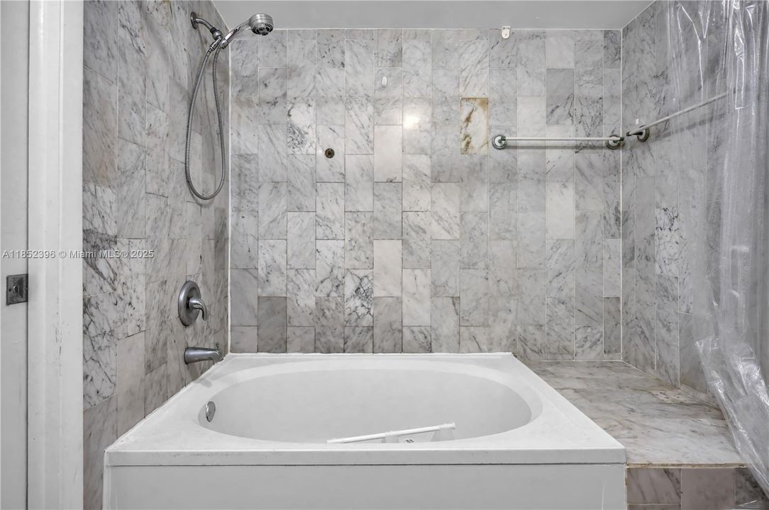 En Venta: $429,000 (2 camas, 1 baños, 1152 Pies cuadrados)