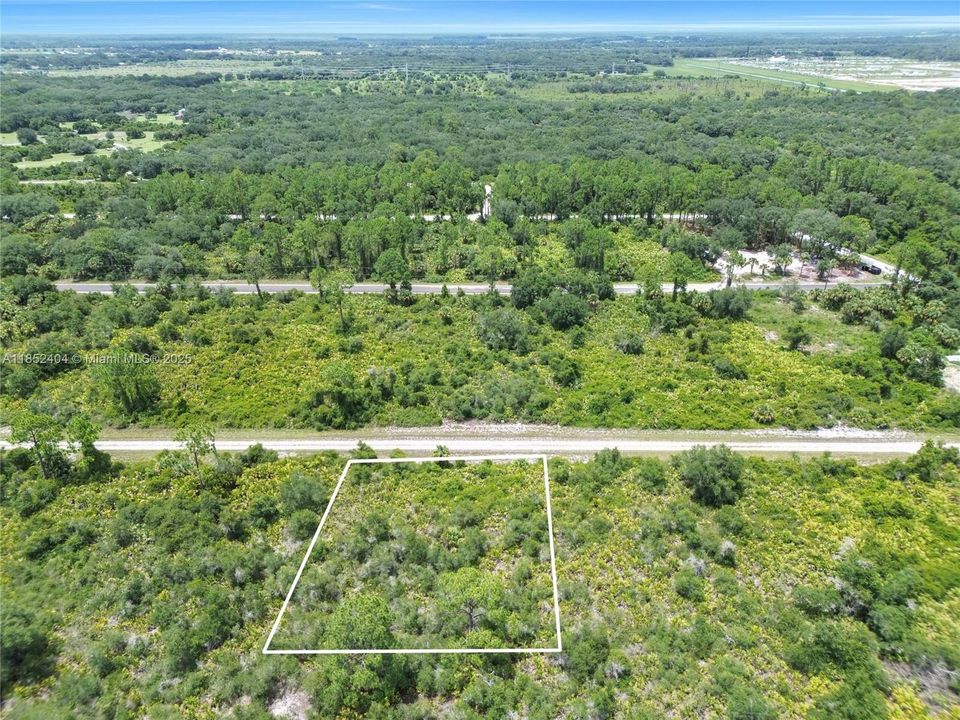 Под контрактом: $16,900 (0.28 acres)