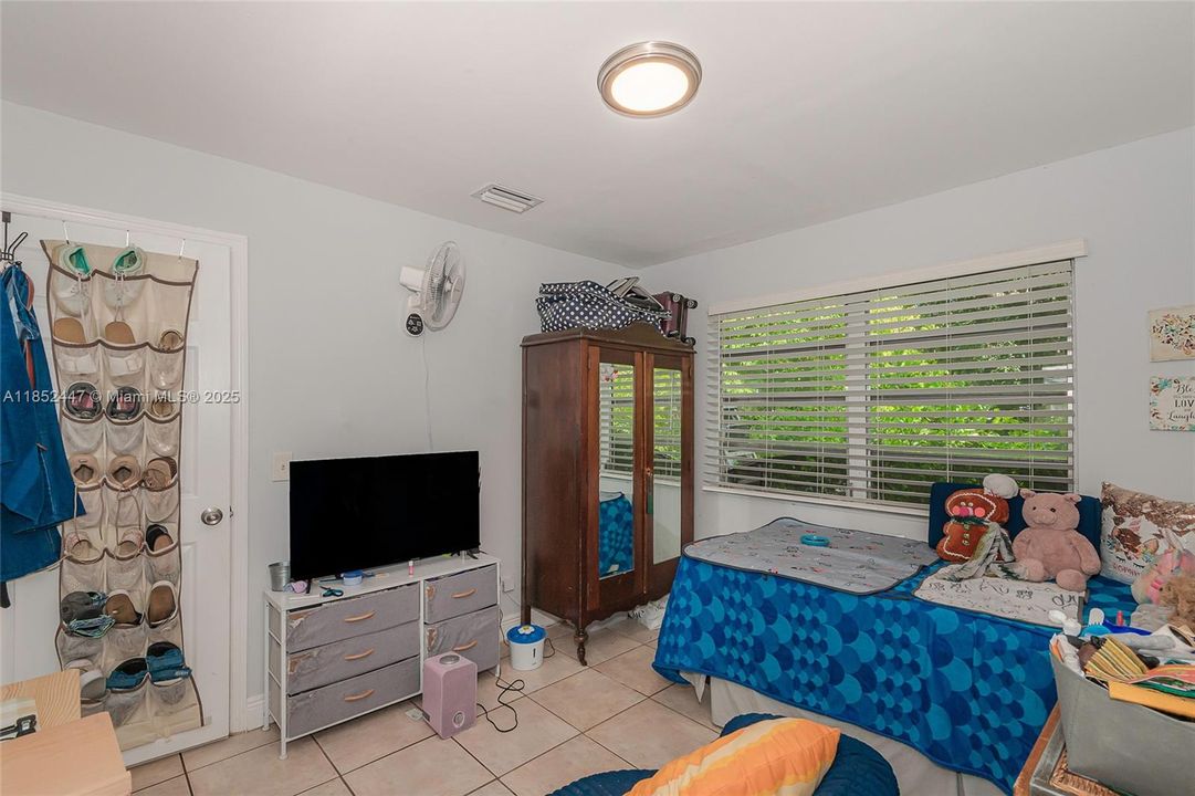 На продажу: $599,000 (0 спален, 0 ванн, 1560 Квадратных фут)