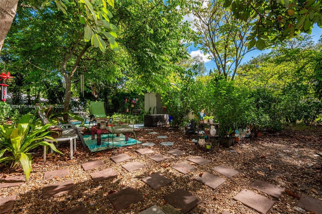 На продажу: $599,000 (0 спален, 0 ванн, 1560 Квадратных фут)