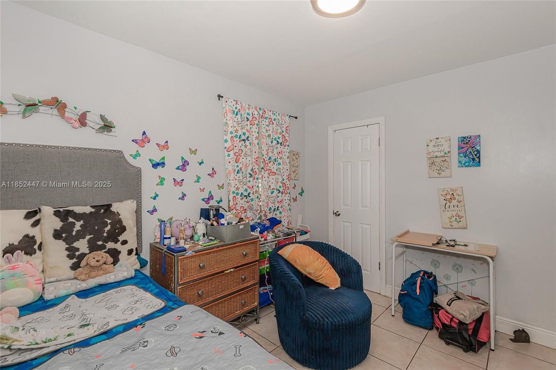 На продажу: $599,000 (0 спален, 0 ванн, 1560 Квадратных фут)