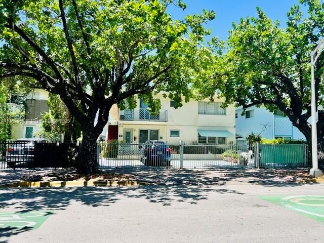 最近售出: $199,900 (0 贝兹, 1 浴室, 0 平方英尺)