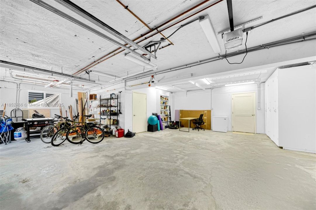 For Sale: $3,325,000 (4 beds, 3 baths, 0 Square Feet)