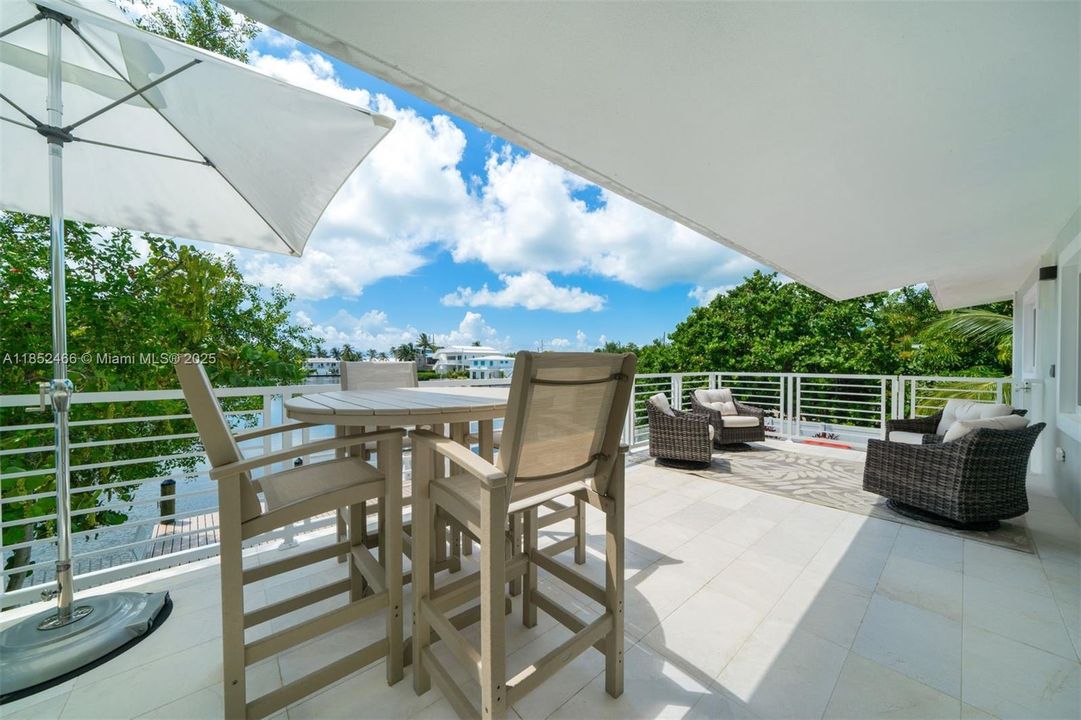 For Sale: $3,325,000 (4 beds, 3 baths, 0 Square Feet)