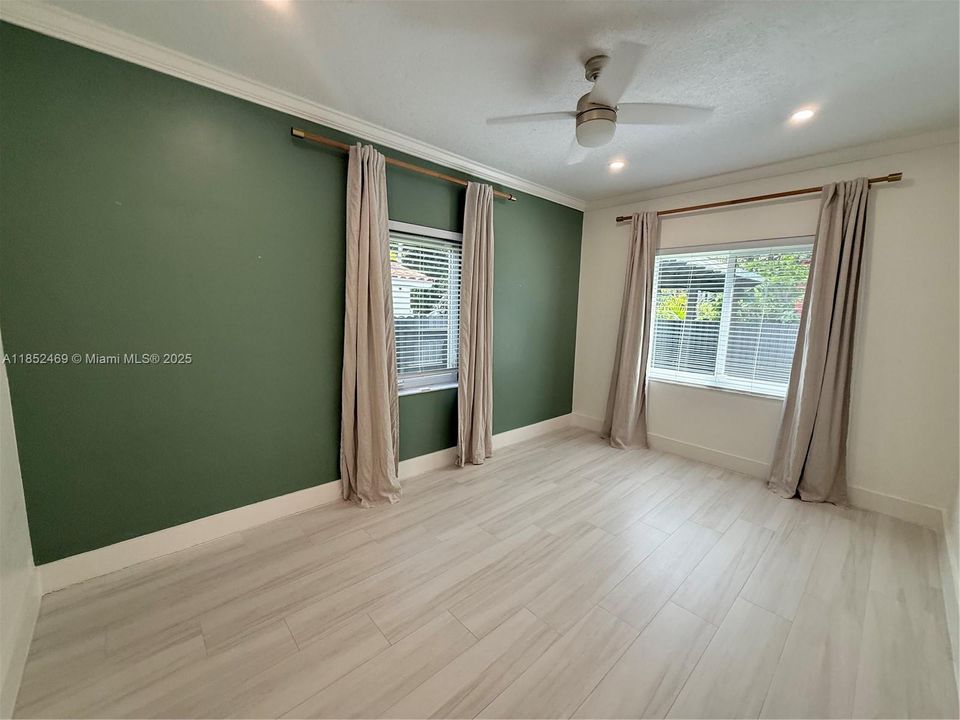 Недавно арендовано: $6,300 (3 спален, 2 ванн, 1568 Квадратных фут)