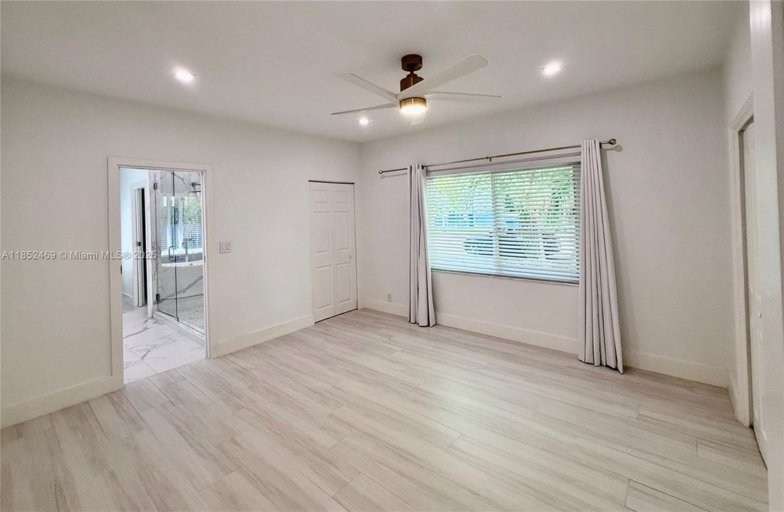 Недавно арендовано: $6,300 (3 спален, 2 ванн, 1568 Квадратных фут)