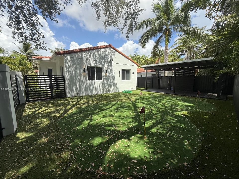 Недавно арендовано: $6,300 (3 спален, 2 ванн, 1568 Квадратных фут)