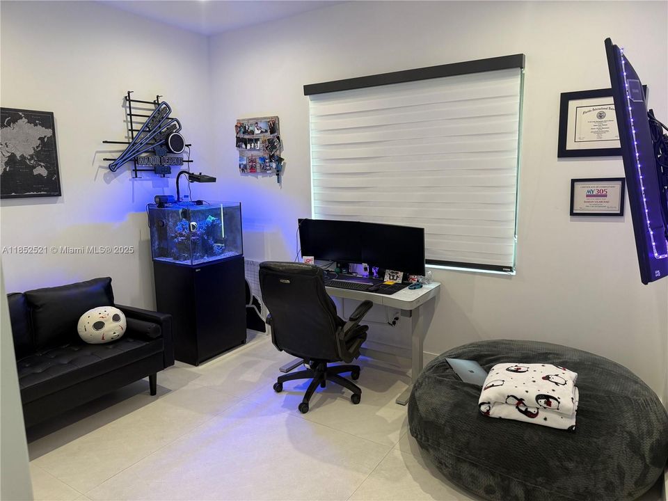 待售: $6,300,000 (7 贝兹, 6 浴室, 4408 平方英尺)