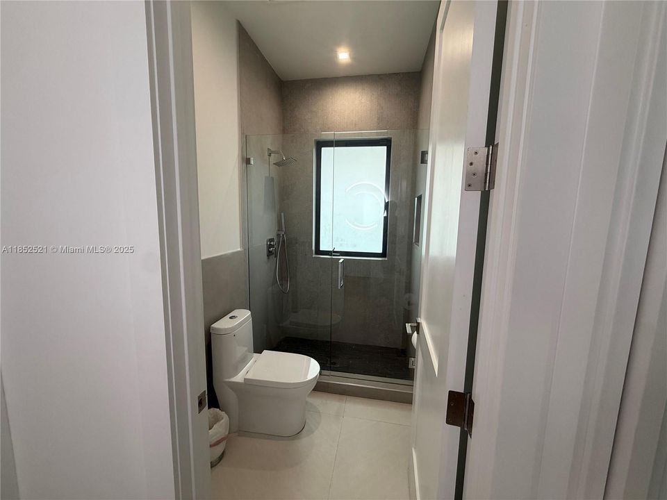 待售: $6,300,000 (7 贝兹, 6 浴室, 4408 平方英尺)