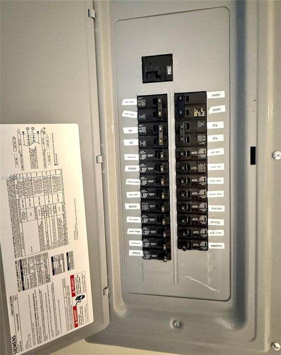 На продажу: $450,000 (2 спален, 3 ванн, 1750 Квадратных фут)