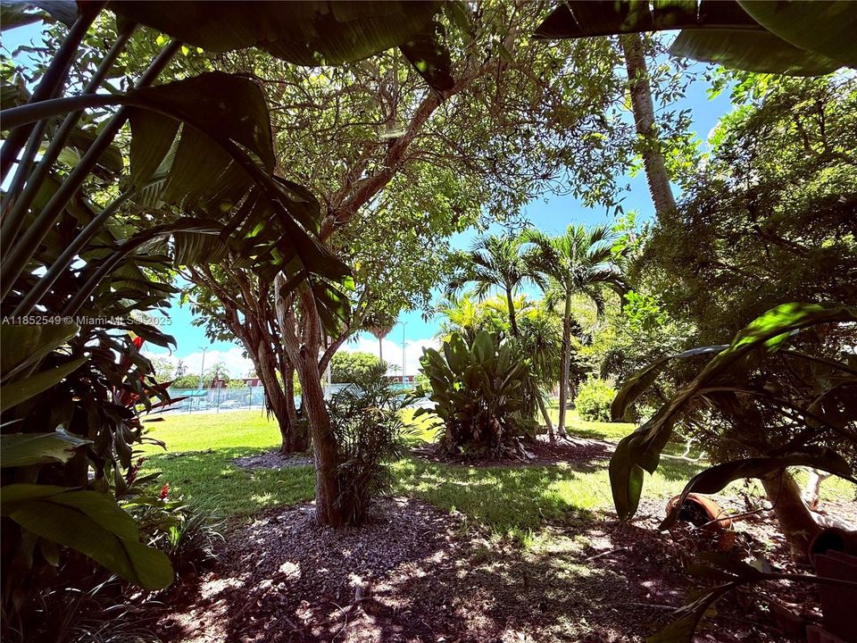 На продажу: $450,000 (2 спален, 3 ванн, 1750 Квадратных фут)