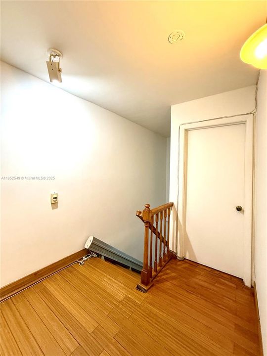 На продажу: $450,000 (2 спален, 3 ванн, 1750 Квадратных фут)