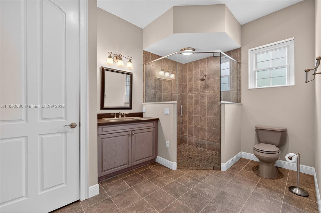 На продажу: $1,299,000 (4 спален, 3 ванн, 3507 Квадратных фут)