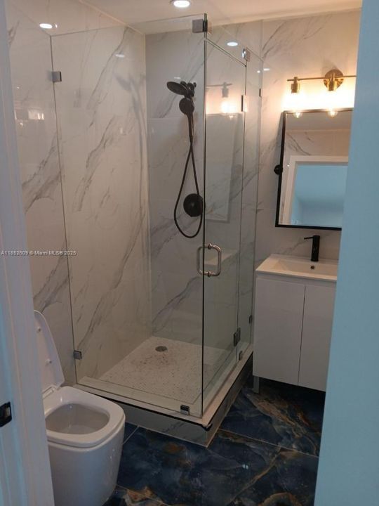 В аренду: $25,000 (11 спален, 11 ванн, 8774 Квадратных фут)