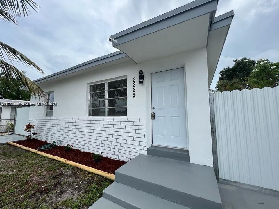 Vendido Recientemente: $375,000 (2 camas, 1 baños, 780 Pies cuadrados)