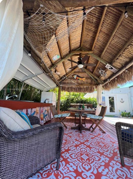 待售: $750,000 (3 贝兹, 2 浴室, 864 平方英尺)