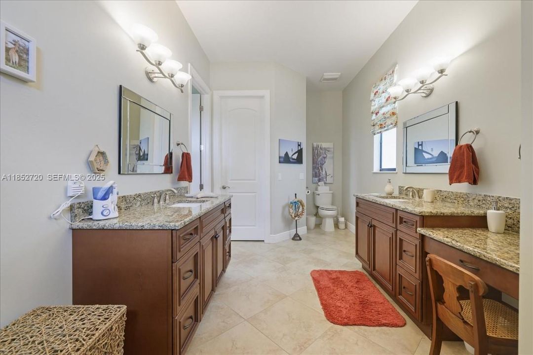 待售: $695,000 (3 贝兹, 2 浴室, 2137 平方英尺)