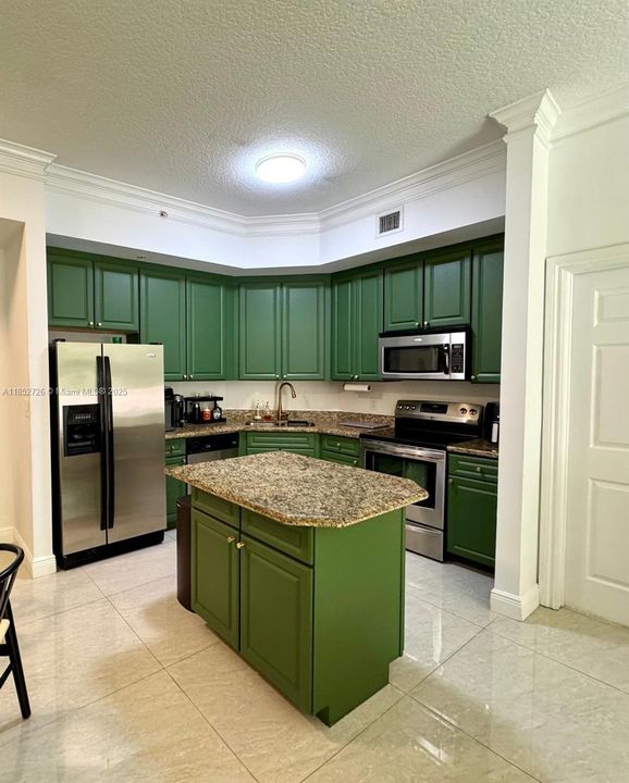 For Sale: $535,200 (2 beds, 2 baths, 1167 Square Feet)