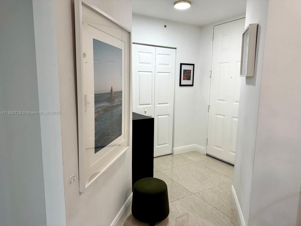 For Sale: $535,200 (2 beds, 2 baths, 1167 Square Feet)