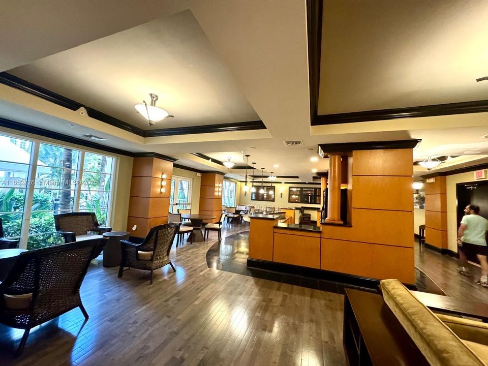 For Sale: $535,200 (2 beds, 2 baths, 1167 Square Feet)