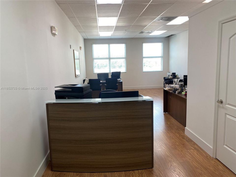 Activo con contrato: $205,000 (0 camas, 0 baños, 0 Pies cuadrados)