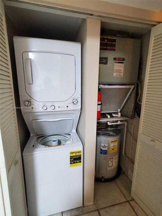 En Venta: $430,000 (2 camas, 1 baños, 1152 Pies cuadrados)