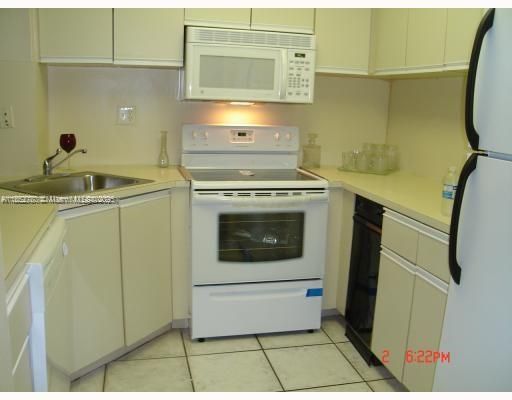 previous photo when vacant