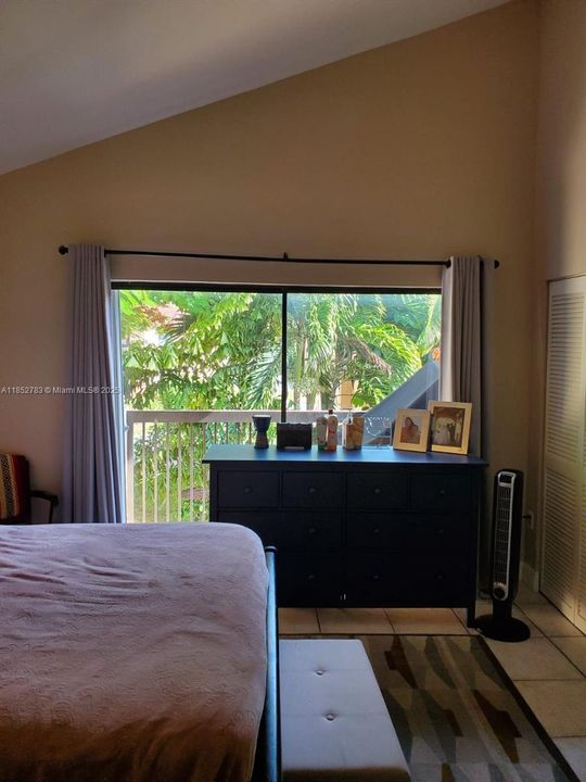 En Venta: $430,000 (2 camas, 1 baños, 1152 Pies cuadrados)