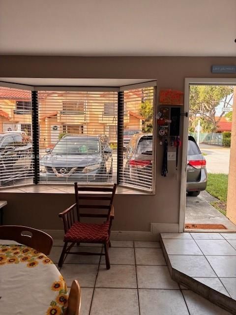 En Venta: $430,000 (2 camas, 1 baños, 1152 Pies cuadrados)