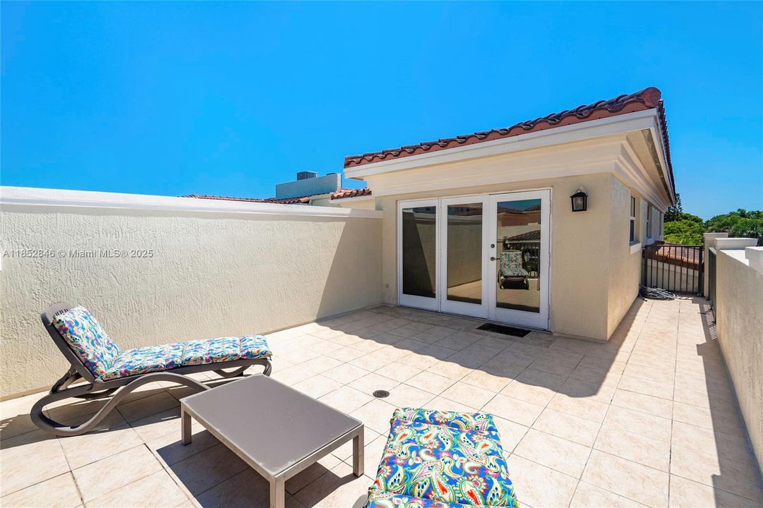 Bedroom # 4 - Sundeck/Patio