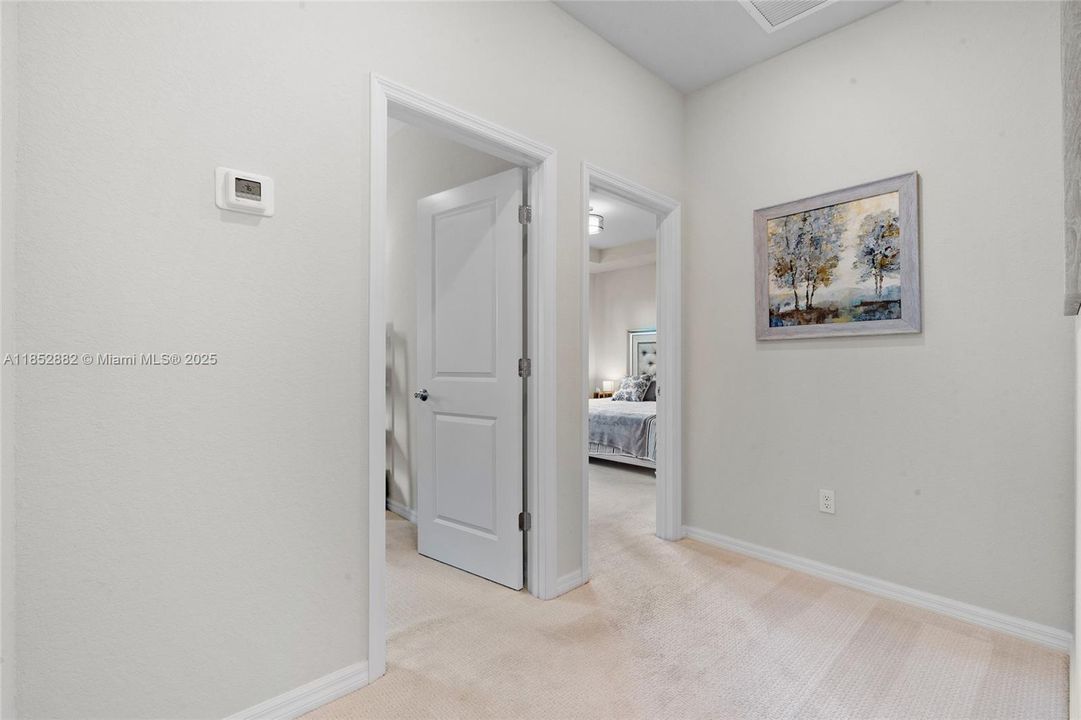 For Sale: $699,000 (3 beds, 2 baths, 1776 Square Feet)