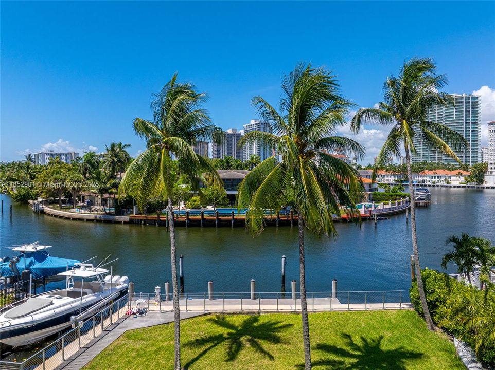 For Sale: $14,750,000 (4 beds, 4 baths, 4019 Square Feet)