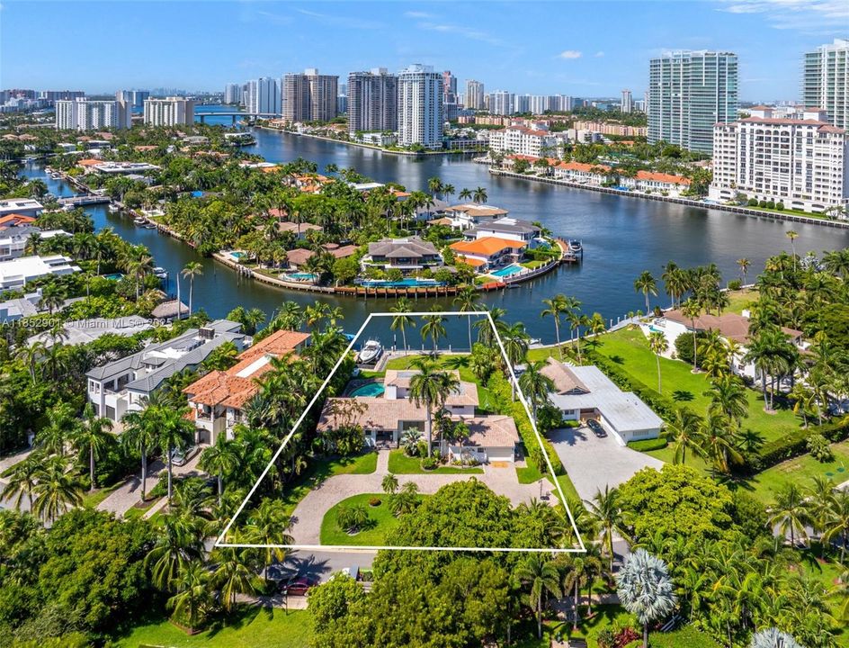 For Sale: $14,750,000 (4 beds, 4 baths, 4019 Square Feet)