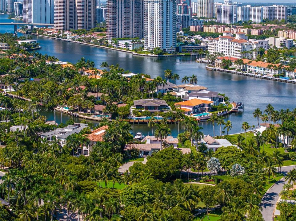 For Sale: $14,750,000 (4 beds, 4 baths, 4019 Square Feet)