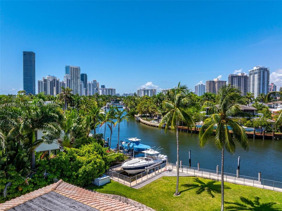 For Sale: $14,750,000 (4 beds, 4 baths, 4019 Square Feet)