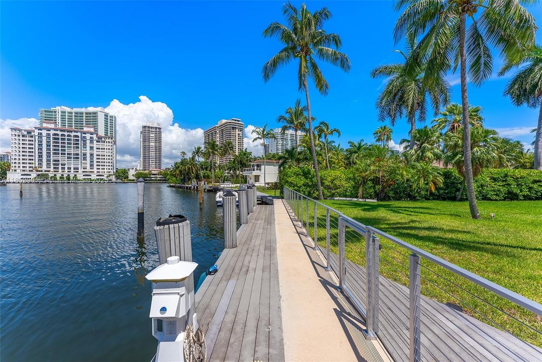 For Sale: $14,750,000 (4 beds, 4 baths, 4019 Square Feet)