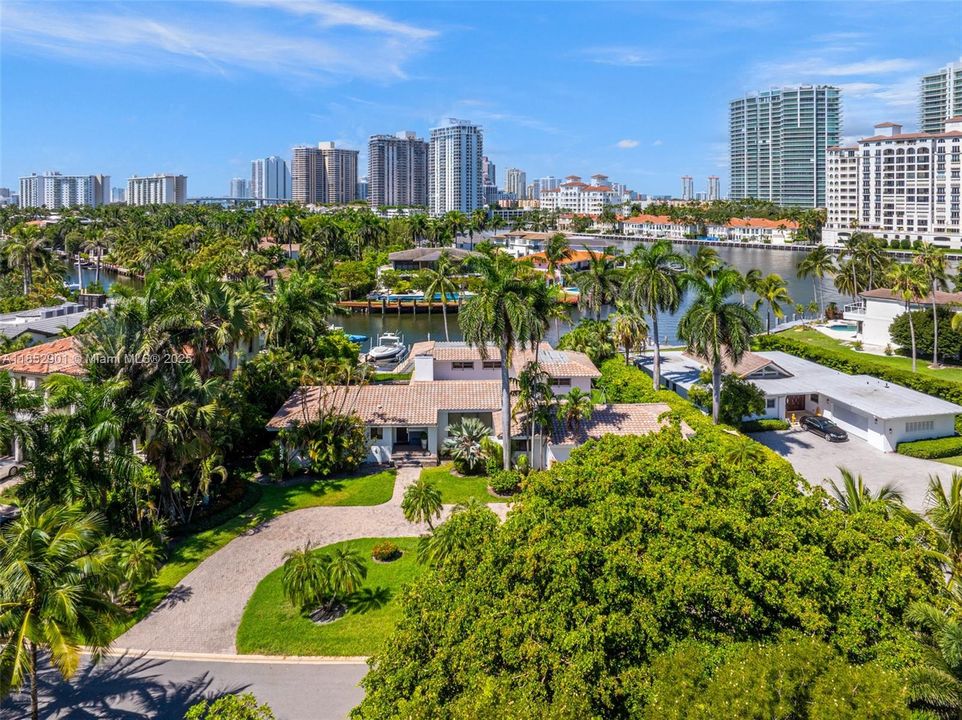 For Sale: $14,750,000 (4 beds, 4 baths, 4019 Square Feet)