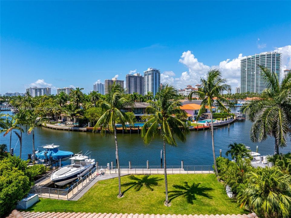 For Sale: $14,750,000 (4 beds, 4 baths, 4019 Square Feet)