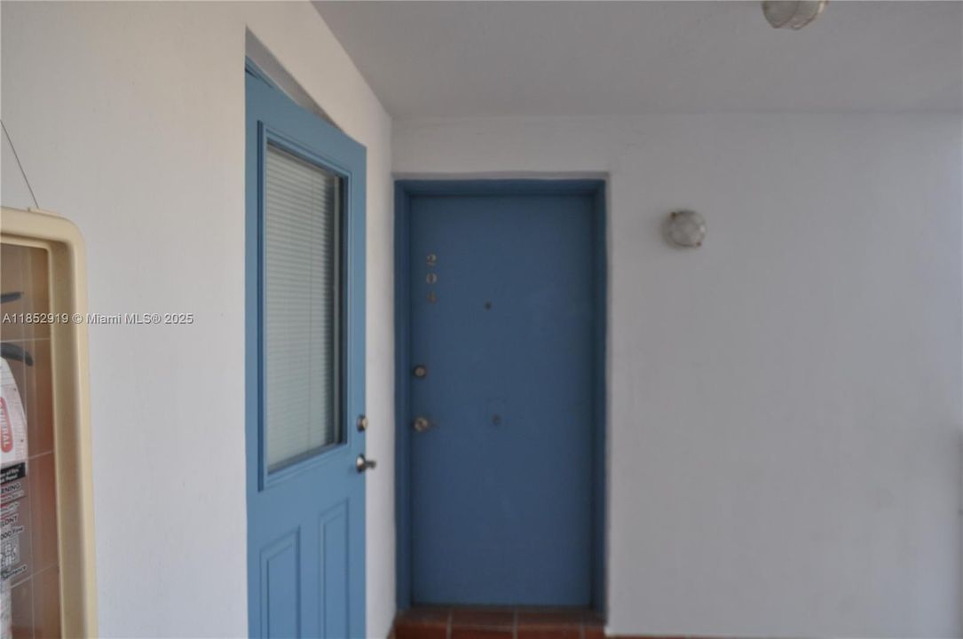 В аренду: $3,450 (2 спален, 2 ванн, 1109 Квадратных фут)