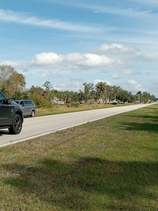 На продажу: $100,000 (0.30 acres)