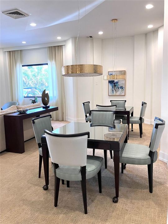 For Sale: $515,000 (2 beds, 2 baths, 1160 Square Feet)