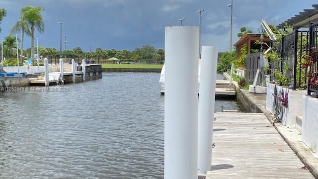 Navigable Canal, ocean access