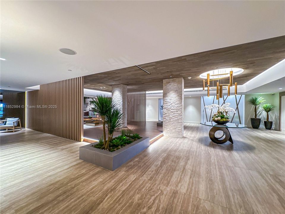 На продажу: $699,000 (0 спален, 1 ванн, 660 Квадратных фут)