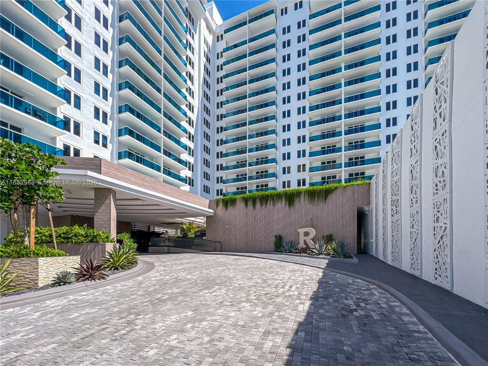 На продажу: $699,000 (0 спален, 1 ванн, 660 Квадратных фут)