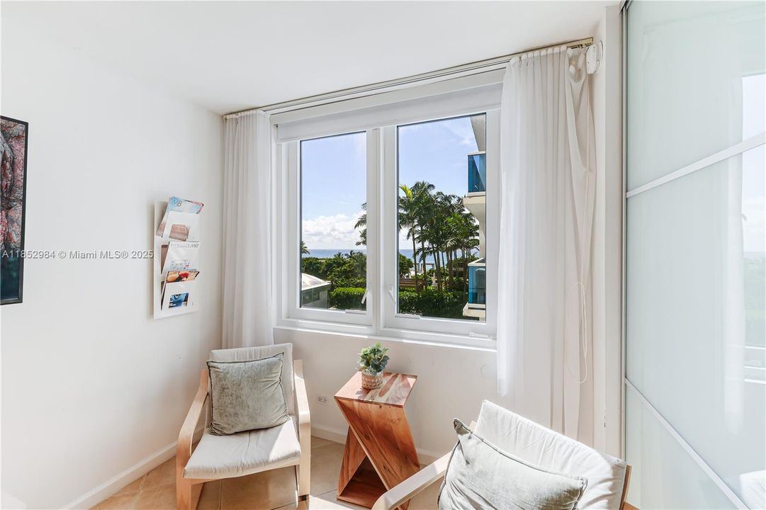 На продажу: $699,000 (0 спален, 1 ванн, 660 Квадратных фут)