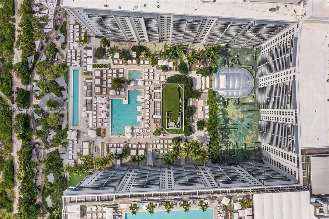 На продажу: $699,000 (0 спален, 1 ванн, 660 Квадратных фут)